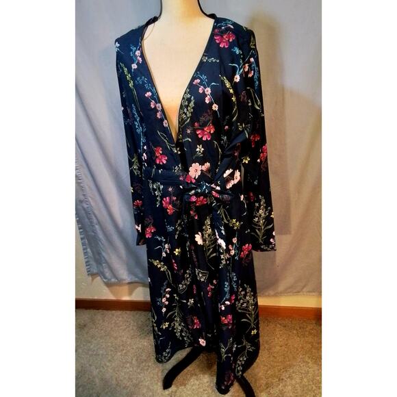 Time and Tru Faux Wrap Dress - Picture 1 of 9
